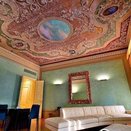Hotel Rua Frati 48 In San Francesco مودينا المظهر الخارجي الصورة