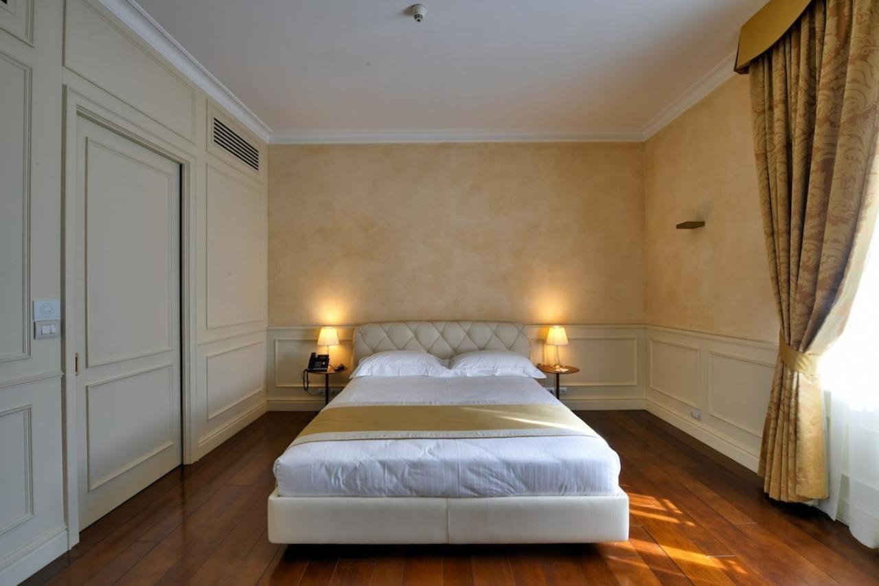 Hotel Rua Frati 48 In San Francesco مودينا المظهر الخارجي الصورة
