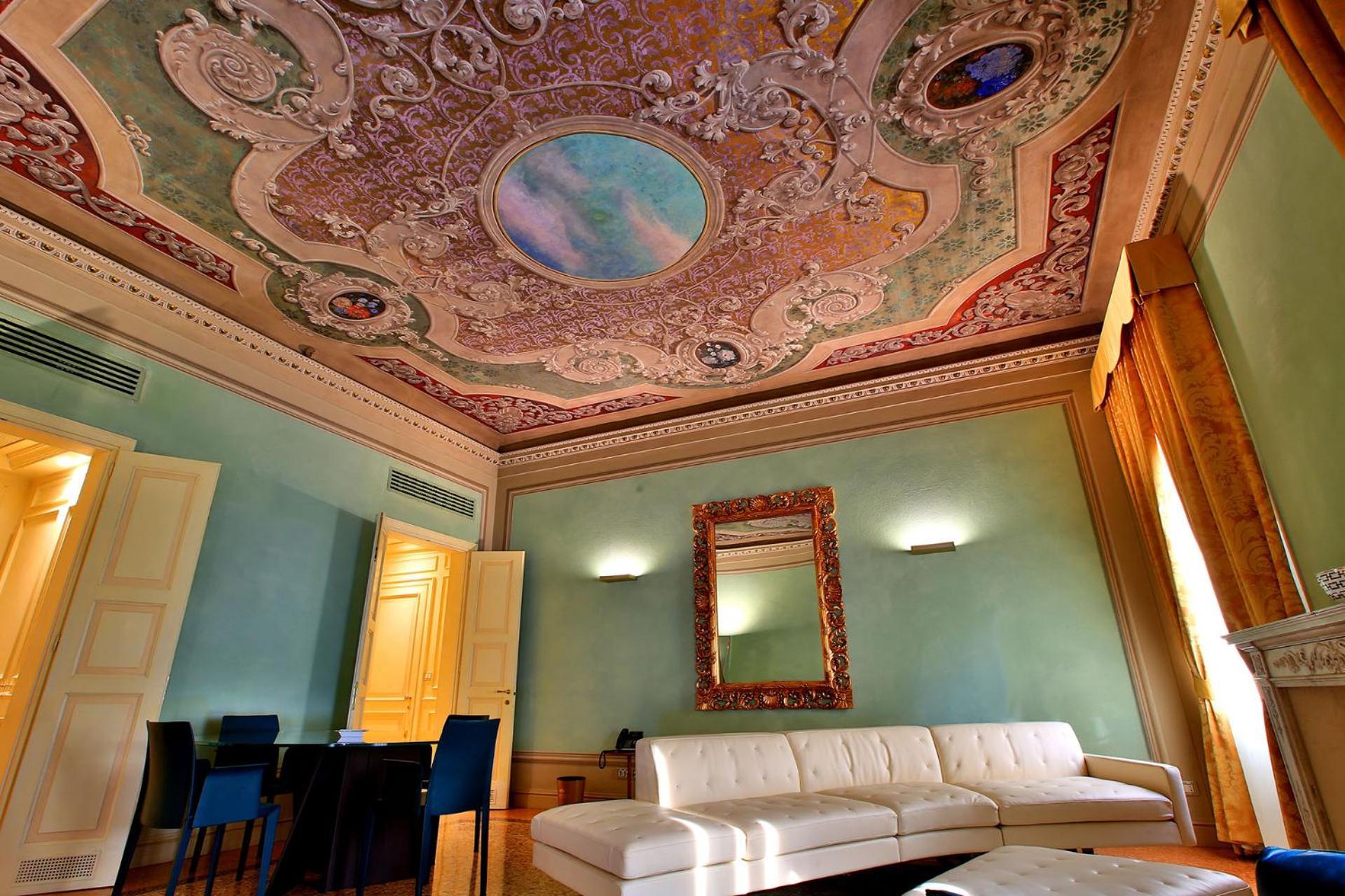 Hotel Rua Frati 48 In San Francesco مودينا المظهر الخارجي الصورة